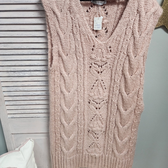 Zara Sweater Vest - Picture 2 of 3